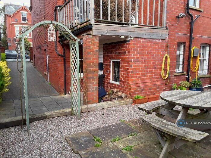 2 Bedroom Flat To Rent In Craig Road, Llandrindod Wells, LD1