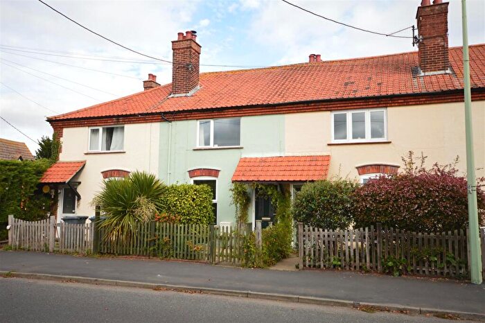 2 Bedroom Terraced House To Rent In Aldeburgh, IP15