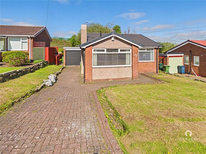 2 Bedroom Bungalow For Sale In Chesmond Drive, Loup Farm Estate, Blaydon, NE21