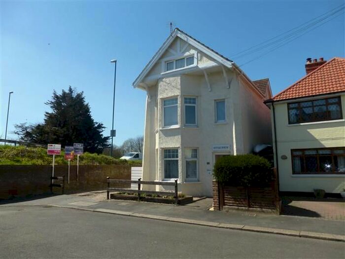 Studio To Rent In Gordon Avenue, Bognor Regis PO22