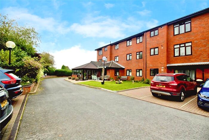 2 Bedroom Flat For Sale In Ashby Road, Hinckley, Leicestershire, LE10