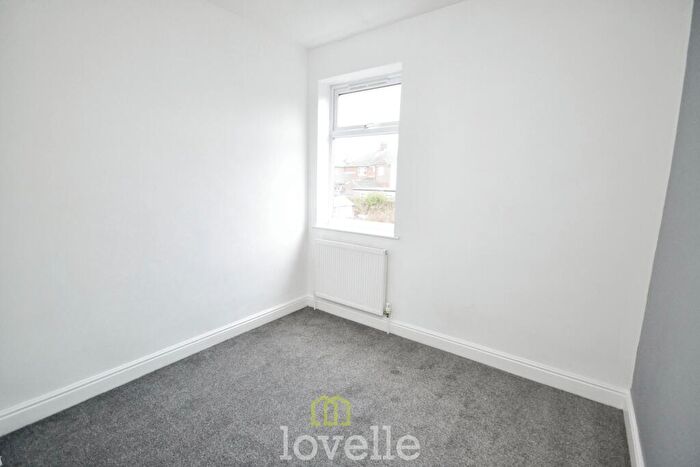 3 Bedroom Terraced House For Sale In Poplar Road, Cleethorpes, DN35
