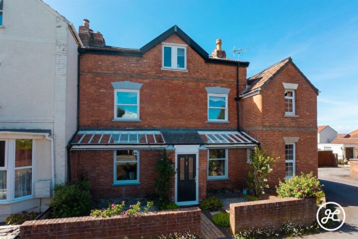4 Bedroom Terraced House For Sale In Portland Place, Wembdon Road, Bridgwater, TA6