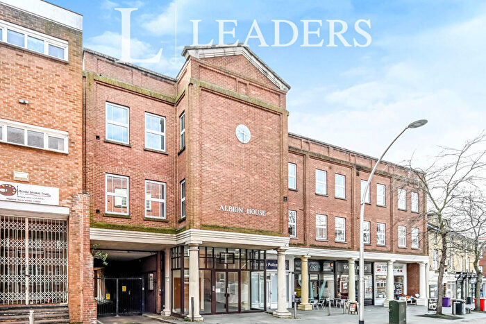 1 Bedroom Flat To Rent In Lime Street, Bedford, Bedfordshire, MK40