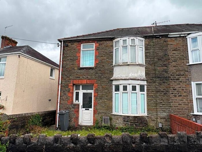 3 Bedroom Semi-Detached House To Rent In Park Street, Tonna, Neath, SA11