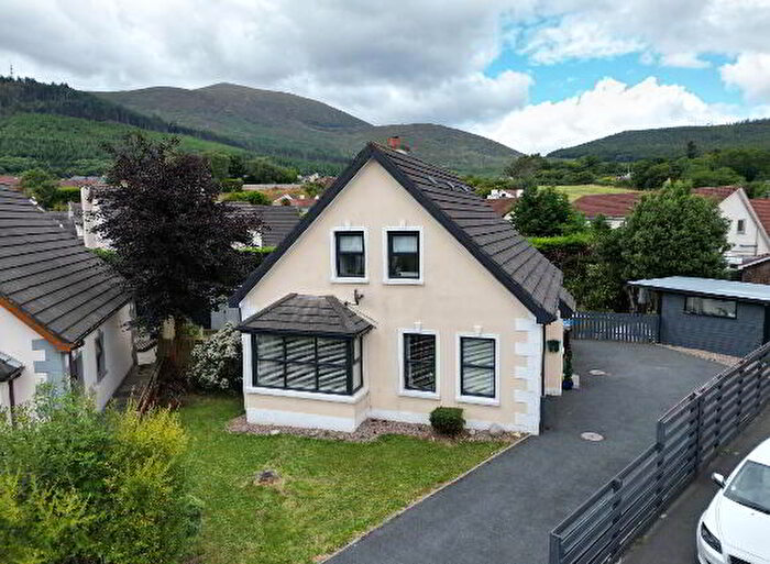 4 Bedroom Detached House For Sale In Tullybrannigan Drive, Newcastle, BT33