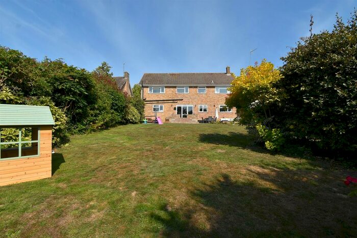 4 Bedroom Detached House For Sale In Gillsmans Park, St. Leonards-On-Sea, TN38