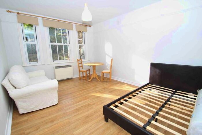 Studio To Rent In Cambalt Road, London SW15