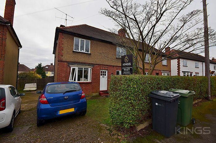 7 Bedroom Semi-Detached House To Rent In Lincoln Road, Guildford, GU2