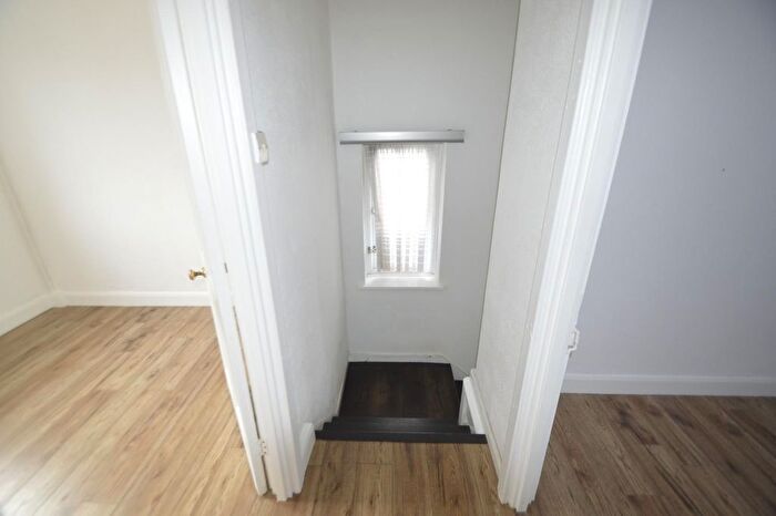 3 Bedroom End Of Terrace House For Sale In Downing Road, Dagenham, RM9