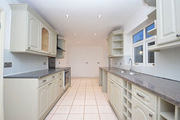 3 Bedroom Property To Rent In Peaselands, Desborough, Kettering, NN14