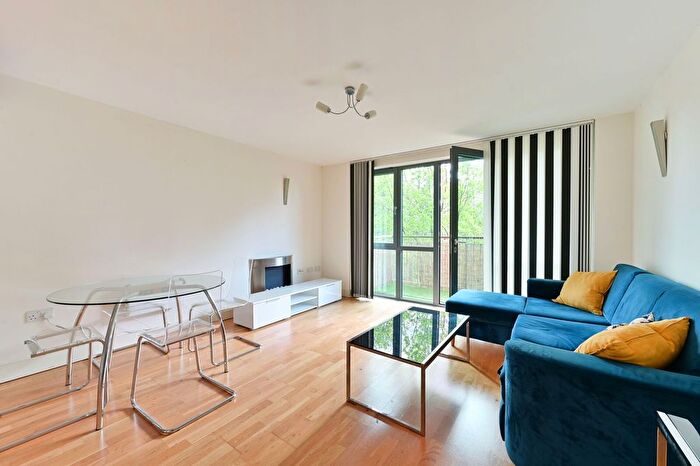 1 Bedroom Flat To Rent In Chapter Way, Colliers Wood, London, SW19