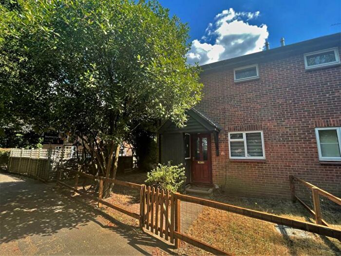 1 Bedroom Semi-Detached House To Rent In Goldsworth Park, GU21