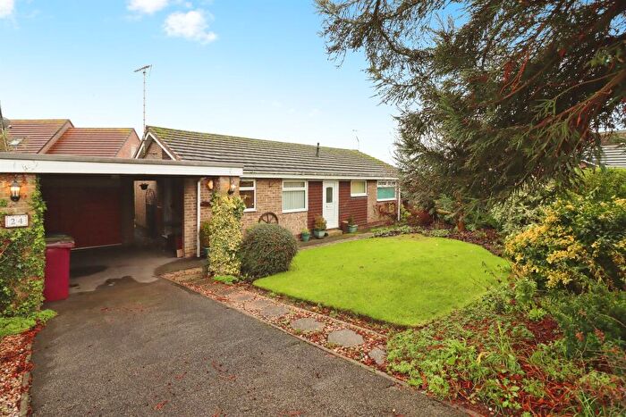 3 Bedroom Detached Bungalow For Sale In Bentinck Drive, Clowne, Chesterfield, S43