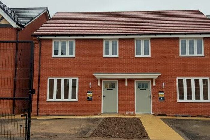 3 Bedroom Semi-Detached House To Rent In Oriana Drive, Nottingham, NG12