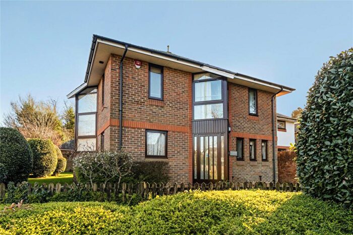 3 Bedroom Detached House For Sale In Marlborough Place, Lymington, Hampshire, SO41