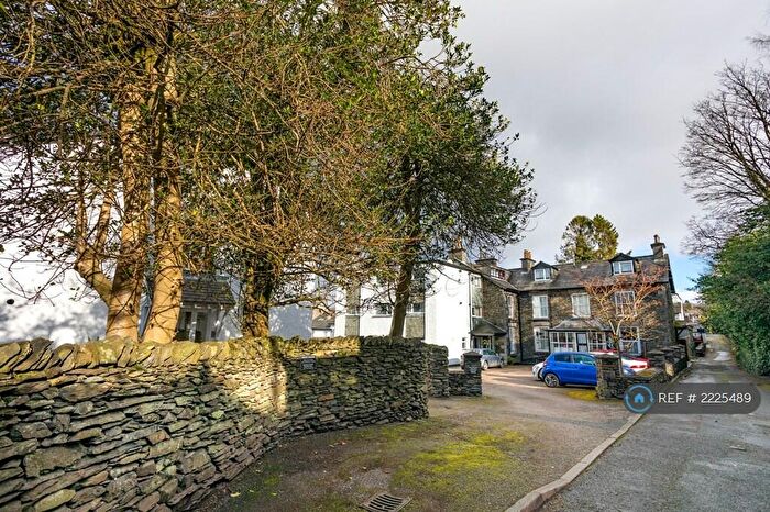 1 Bedroom Flat To Rent In Craig Walk, Bowness On Windermere, LA23