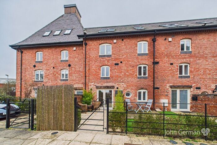 3 Bedroom Town House For Sale In The Maltings, Sileby, LE12