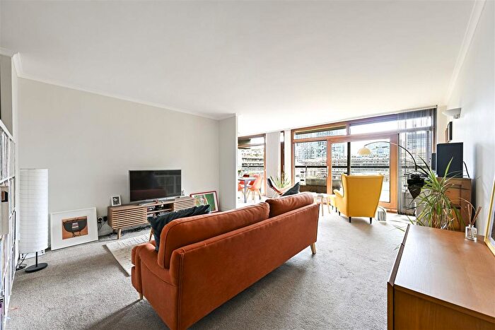 1 Bedroom Flat For Sale In Seddon House, Barbican, London, EC2Y