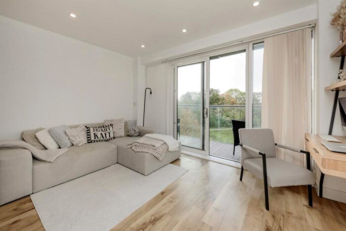 1 Bedroom Apartment To Rent In Harris Lodge, Dowding Drive, SE9