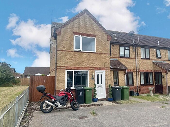 2 Bedroom End Of Terrace House For Sale In El Alamein Way, Bradwell, NR31