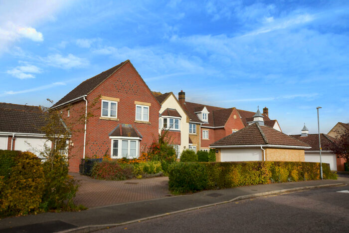 3 Bedroom House To Rent In Woodlands Park Drive, Great Dunmow, Essex, CM6