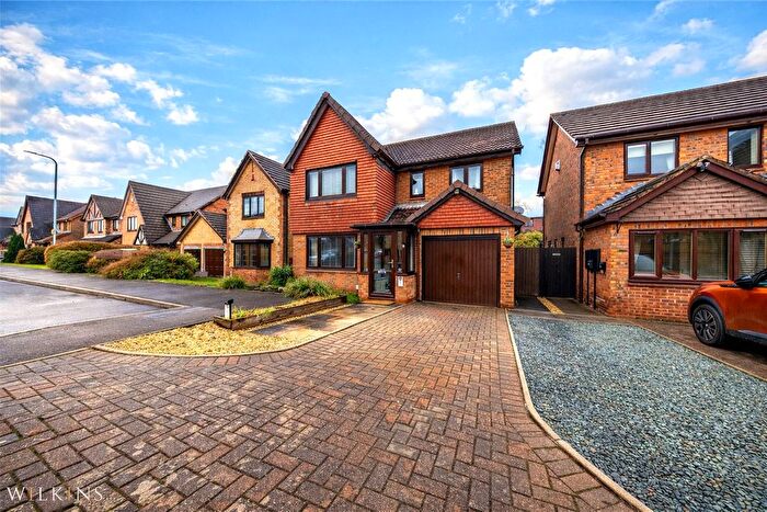 4 Bedroom Detached House For Sale In Durlston Close, Amington, Tamworth, Staffordshire, B77