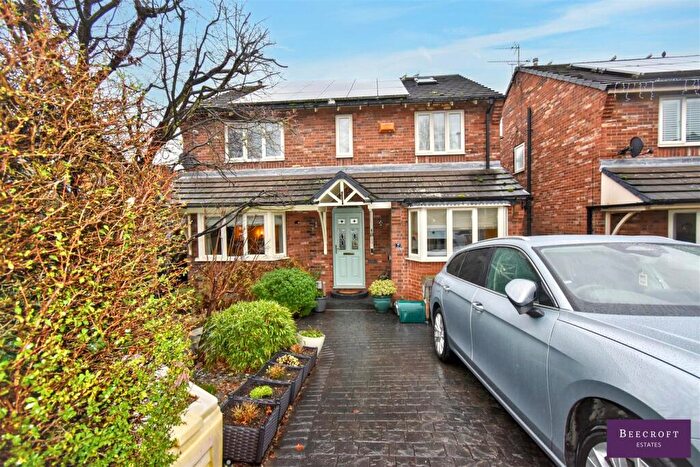 4 Bedroom Detached House For Sale In Moorlands Court, Wath-Upon-Dearne, Rotherham, S63
