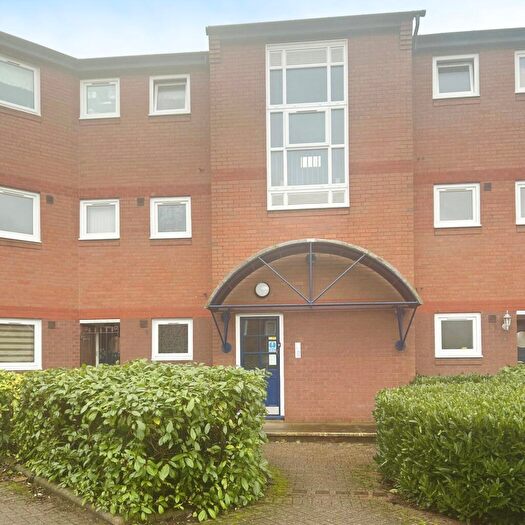 2 Bedroom Apartment To Rent In Princes Reach, Ashton-on-Ribble, Preston, Lancashire, PR2