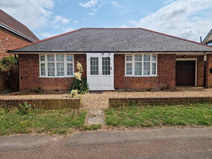 3 Bedroom Bungalow To Rent In Lower Gower Road, Royston, SG8