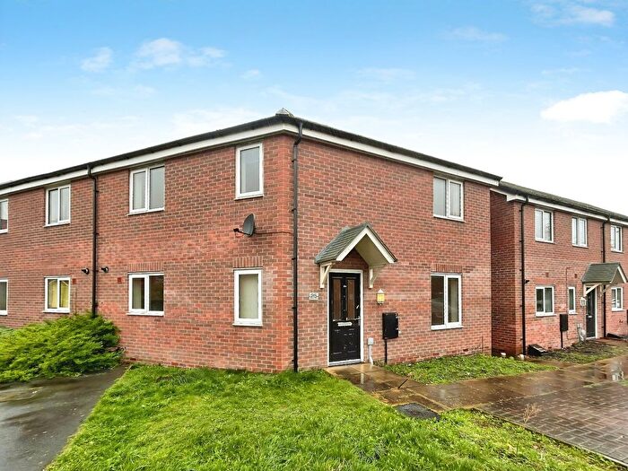 3 Bedroom Terraced House To Rent In Aspenwood Close, Bamber Bridge, Preston, PR5