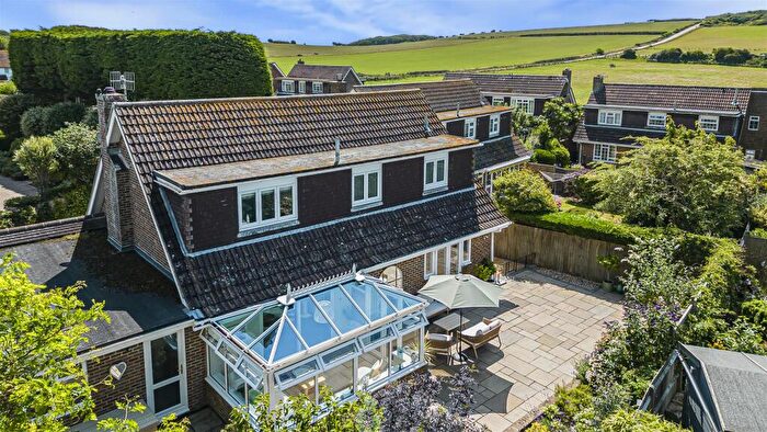4 Bedroom Detached House For Sale In Mark Close, Seaford, BN25