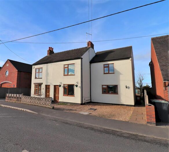 3 Bedroom Property For Sale In Warmingham Road, Crewe CW1