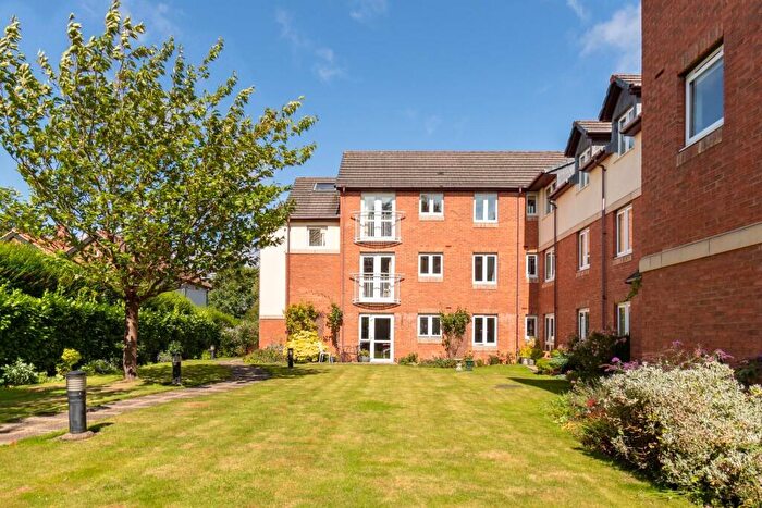 1 Bedroom Flat For Sale In Aydon Road, Corbridge, NE45