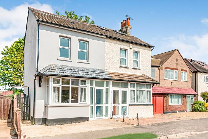 3 Bedroom Semi Detached House For Sale In Westfield Road, Cheam, Sutton, SM1