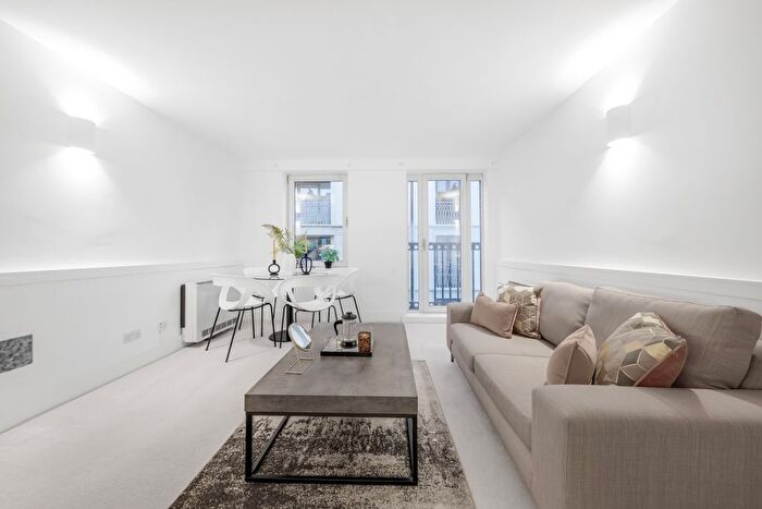 1 Bedroom Flat To Rent In Cramer Street, London, W1U