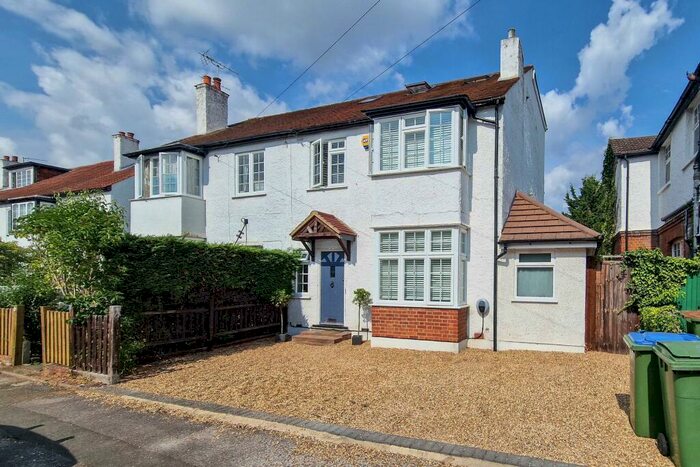 4 Bedroom Semi-Detached House To Rent In Loseberry Road, Claygate, KT10