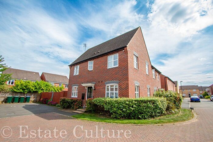 3 Bedroom Detached House To Rent In The Carabiniers, Coventry, CV3