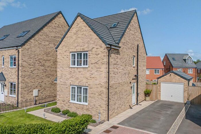 4 Bedroom Detached House For Sale In Stainmore Grove, Harrogate, North Yorkshire, HG3