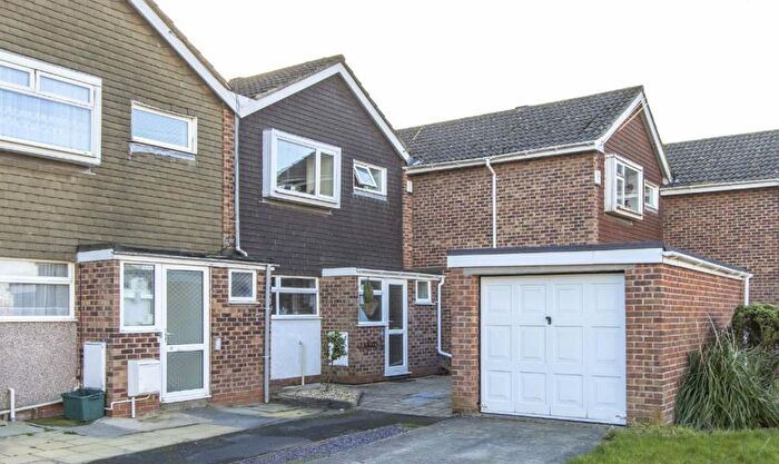 3 Bedroom Terraced House To Rent In Concorde Drive - Westbury-on-Trym, BS10