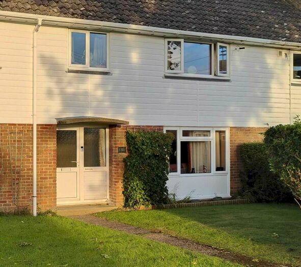 3 Bedroom Terraced House For Sale In Minnis Green, CT4