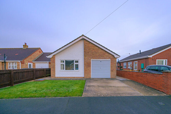 2 Bedroom Bungalow For Sale In Marine Avenue, Sutton On Sea, LN12
