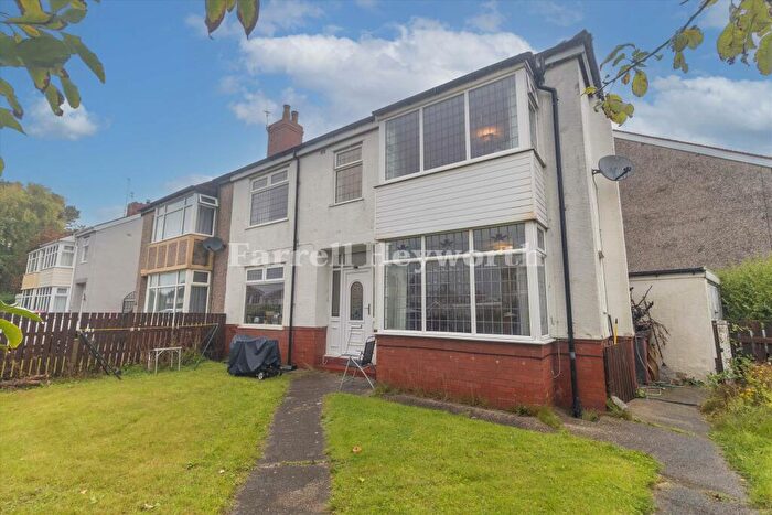 3 Bedroom Semi-Detached House For Sale In Clarence Avenue, Thornton Cleveleys, FY5