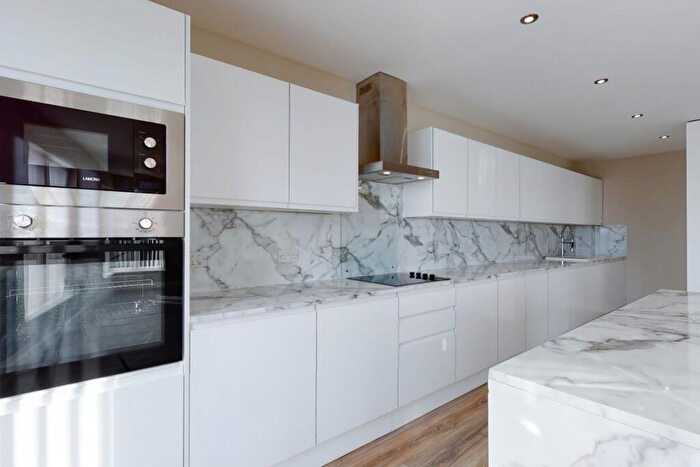 2 Bedroom Flat To Rent In Smithdown Rd, Liverpool, L15