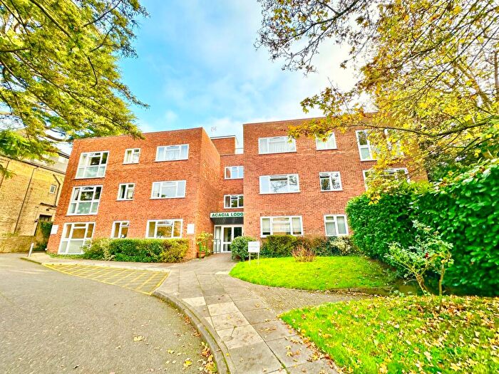 2 Bedroom Flat To Rent In Flat, Acacia Lodge, Hendon Lane, London, N3