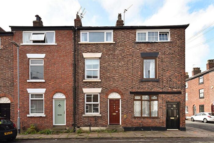 3 Bedroom Terraced House For Sale In Paradise Street, Macclesfield, SK11