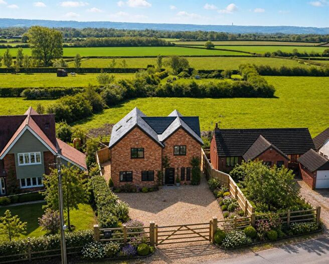 4 Bedroom Detached House For Sale In Moreton, Thame, OX9