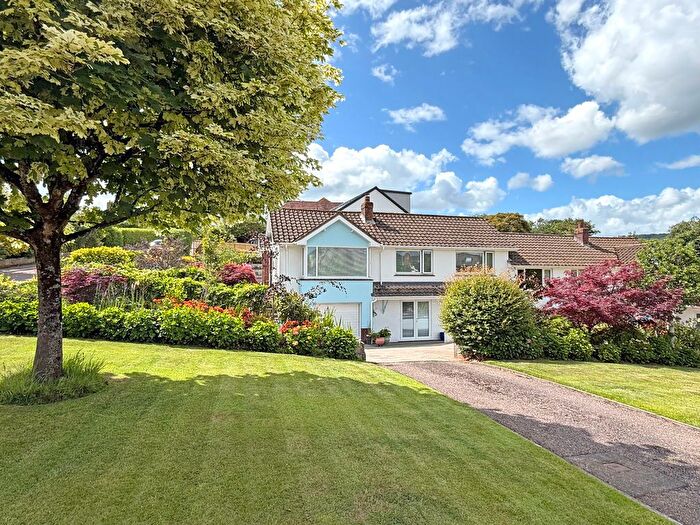 3 Bedroom Semi-Detached Bungalow For Sale In Woolbrook Park, Sidmouth, EX10