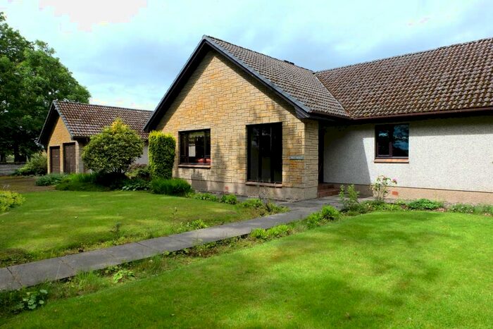 3 Bedroom Detached Bungalow For Sale In West Winds, Braal, KW12