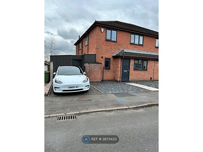 2 Bedroom Semi-Detached House To Rent In Willoughby Gardens, Leicester, LE3
